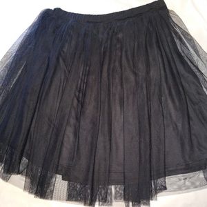 Ashley Stewart black Tulle skirt in size 22/24